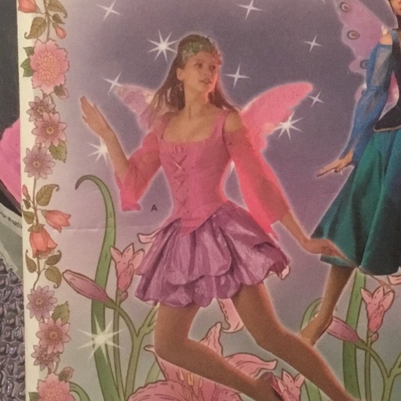 Simplicity Fairy Costume - 2857-6-8-10-12 fairy with wings-Halloween costume - Picture 4 of 5